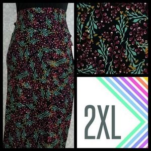 LulaRoe 2XL Cassie Skirt/Scarf/Top